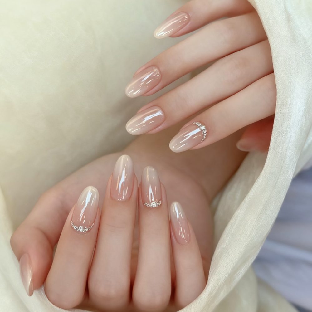 Chrome glazed nails